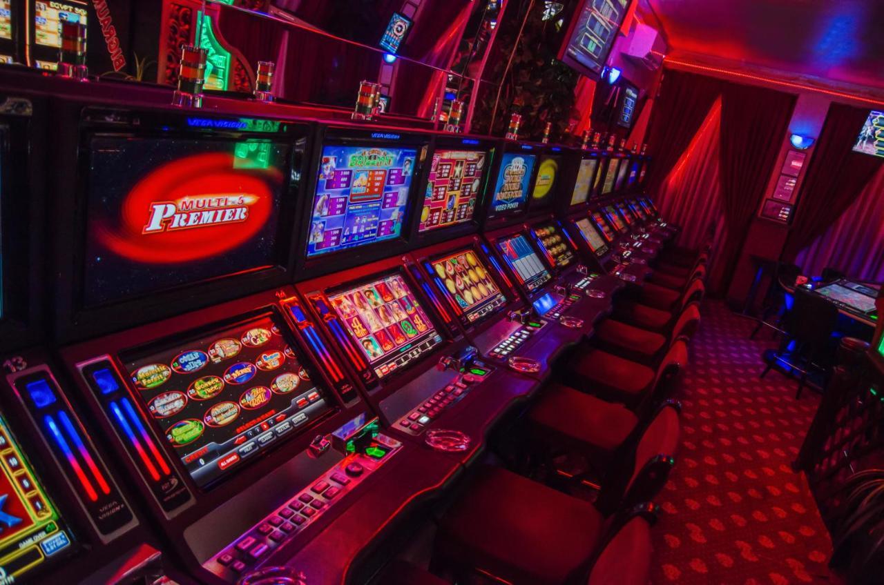 Anadolu Star Hotel & Casino 巴统 外观 照片