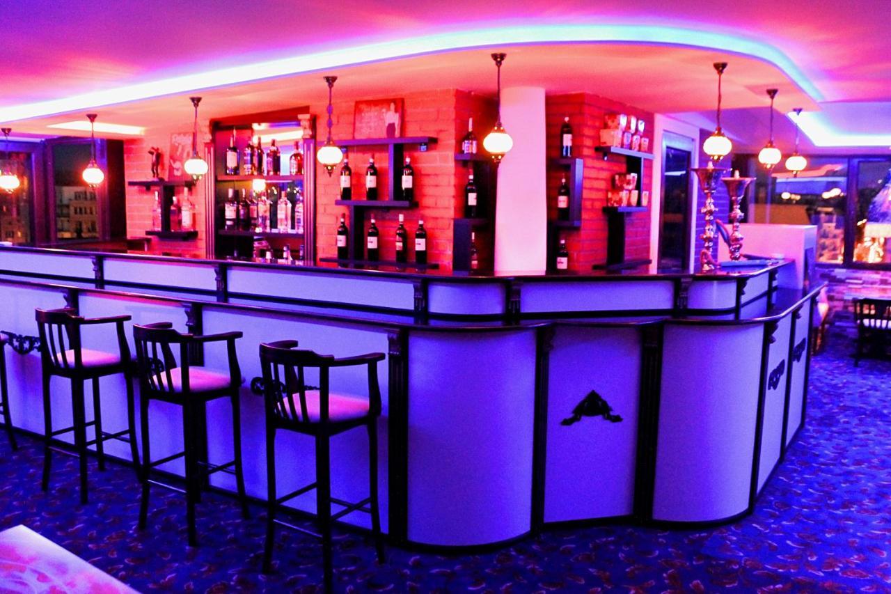 Anadolu Star Hotel & Casino 巴统 外观 照片